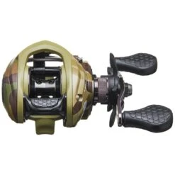 Lews American Hero Tier 1 Series Casting Reel 7.5:1 Gear Ratio Camo -Fish and Save lews american hero tier 1 series casting reel 751 gear ratio camocasting reelslews849004034563left handedfishandsave 715764